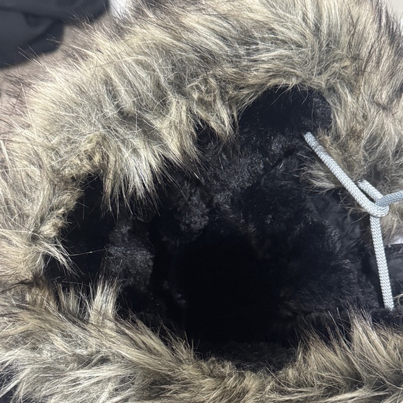 BCBGeneration Black Puffer Coat with Fur Trim - Picture 3 of 10